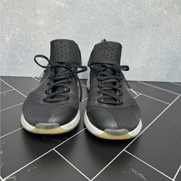 Nike Women's Air Zoom Strong 2 "Light Bone" Training/Lifting Shoe - Size 8 - Picture 2 of 11